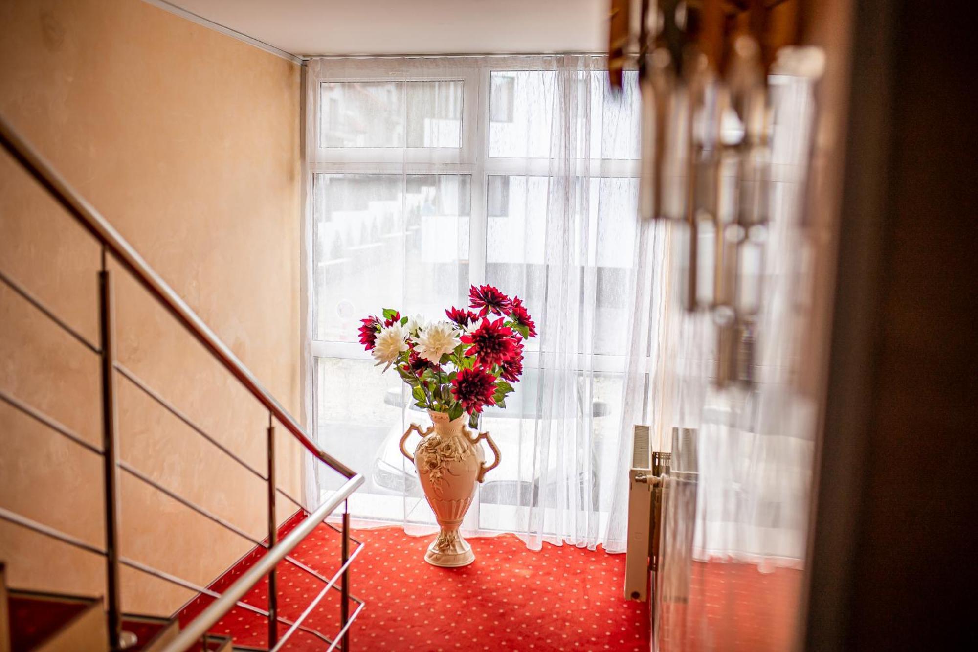 Artemis Villa Poiana Brasov Bagian luar foto